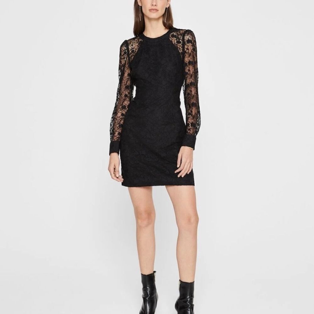 Club Monaco Fitted Lace Dress Black Size 2 NWT in packaging‎